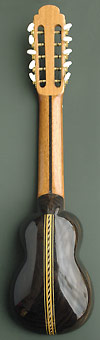 charango (guitare indienne) en &eacute;b&egrave;ne, verso